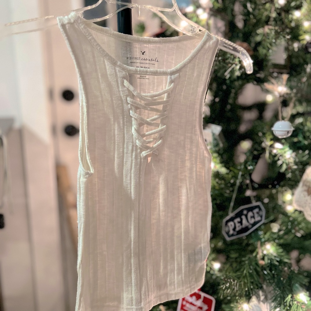 American Eagle Cropped Ribbed Tank - Picture 8 of 8